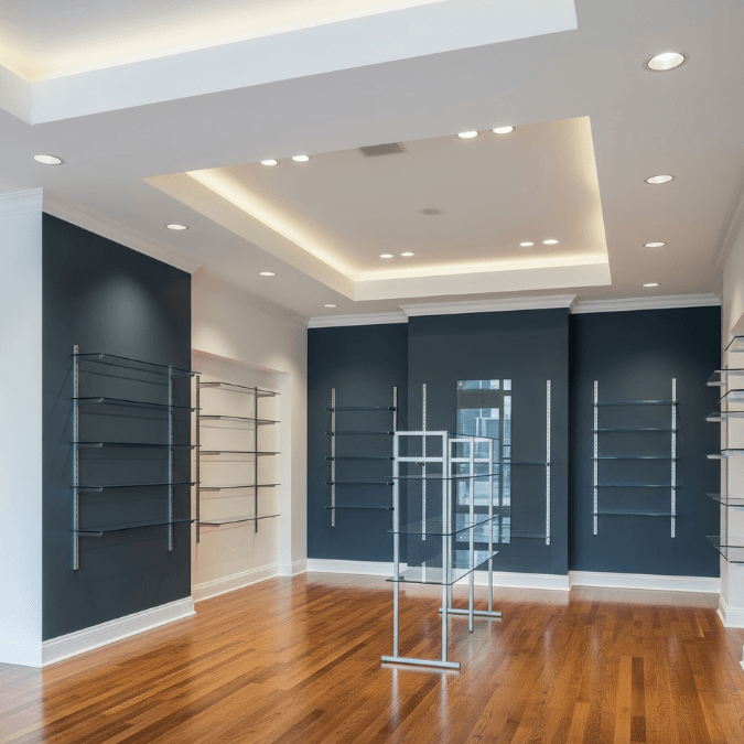 Upscale interior retail space in Oak Brook built by professional Oak Brook shopping plaza builders